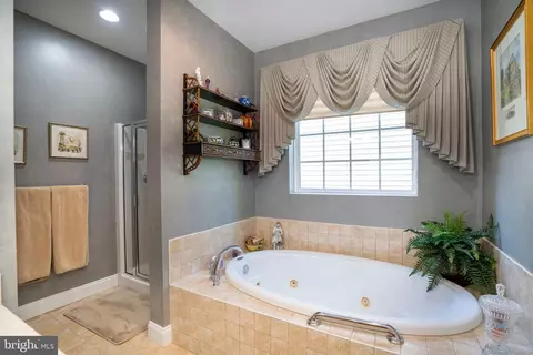 905 Sloan St, Lititz, PA 17543 photo 26