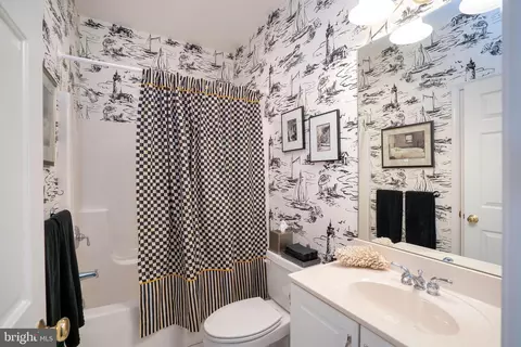 905 Sloan St, Lititz, PA 17543 photo 31