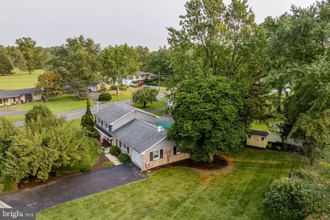 3714 Jonas Dr, Landisville, PA 17538