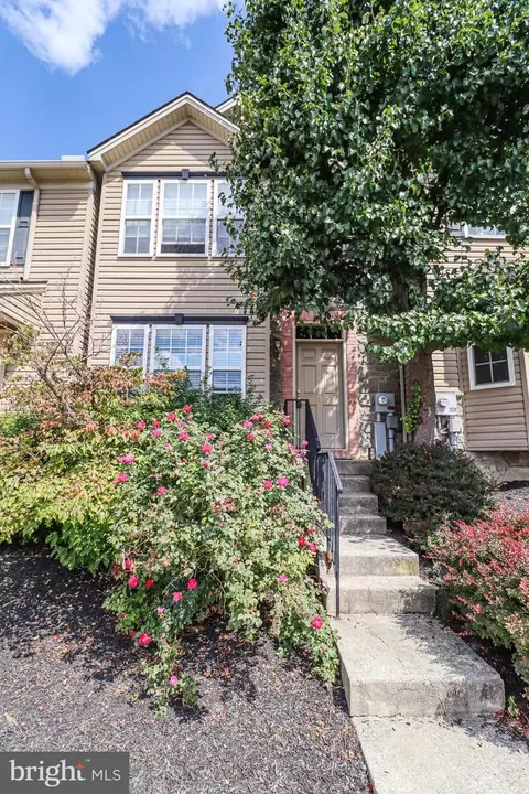 340 Knollwood Rd, Millersville, PA 17551