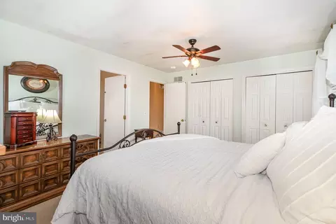 49 W Lexington Rd, Lititz, PA 17543 photo 15