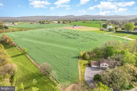 49 W Lexington Rd, Lititz, PA 17543 photo 38