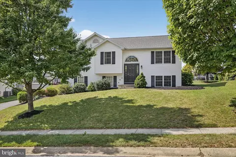 554 Mallard Dr, Manheim, PA 17545