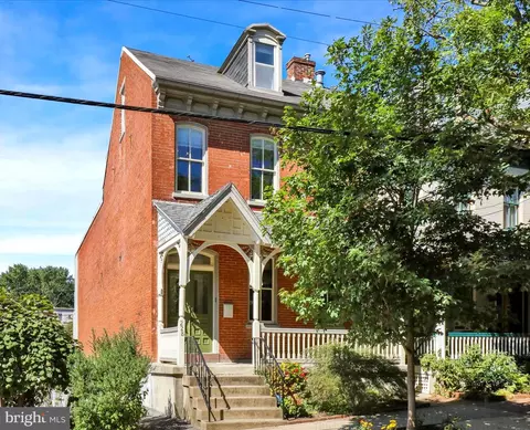 228 N Mary St, Lancaster, PA 17603