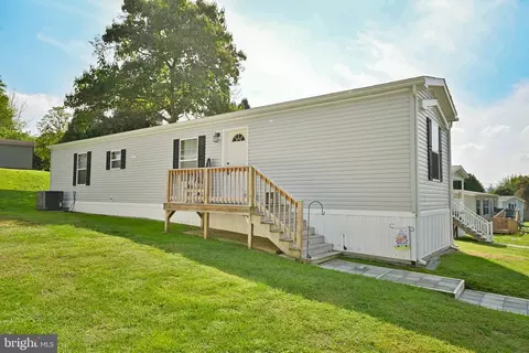 3 Ponderosa Ln, New Providence, PA 17560