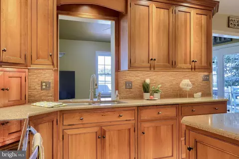 Kitchen - 22 Camellia Ct, Lititz, PA 17543 photo 8 of 8