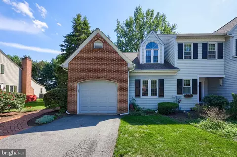 3210 Glengreen Dr, Lancaster, PA 17601