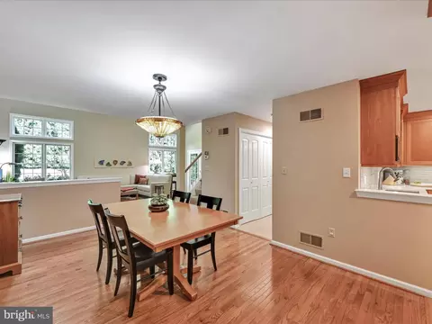 1 Cardiff Ct, Lititz, PA 17543 photo 6