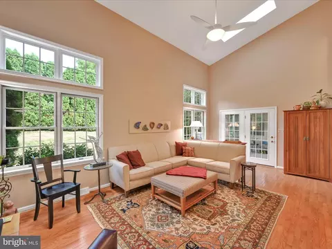 1 Cardiff Ct, Lititz, PA 17543 photo 4