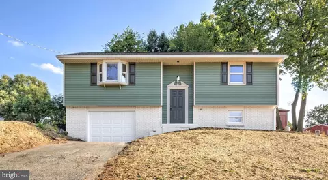 1198 Iron Bridge Rd, Columbia, PA 17512