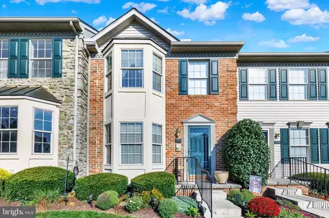 238 Cobblestone Ln, Lancaster, PA 17601