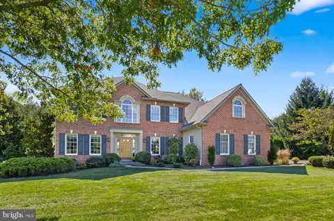 Exterior - 677 Dorset St, Lititz, PA 17543 photo 1 of 7
