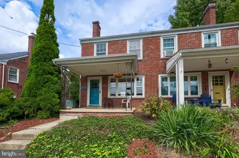 1011 Maple Ave, Lancaster, PA 17603