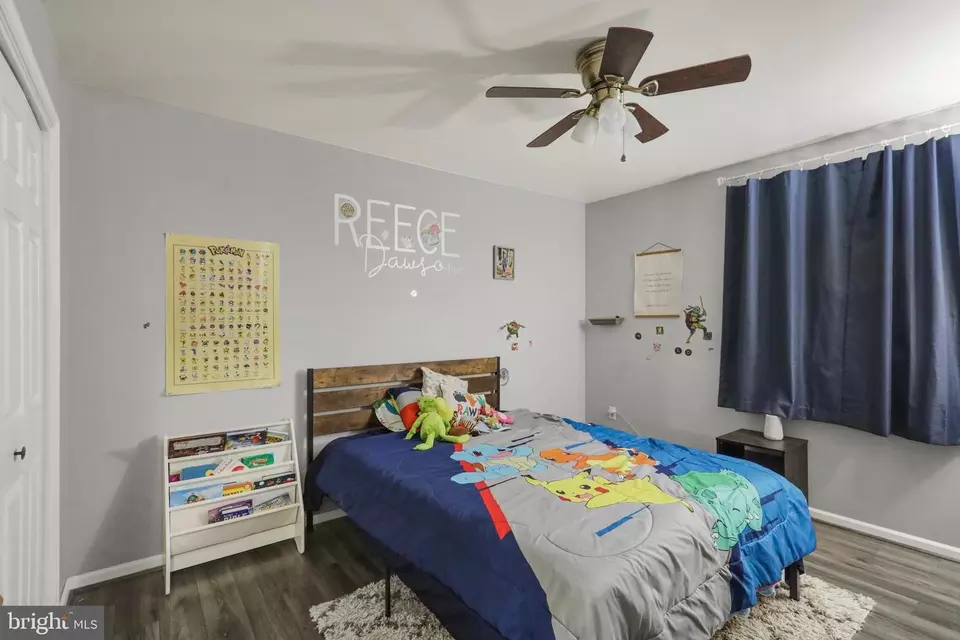 Bedroom - 81 W South Ave, Landisville, PA 17538 photo 3 of 6