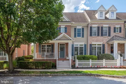 1451 Hammock Way, Lancaster, PA 17601