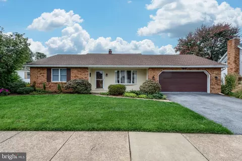 116 Huyard Ave, New Holland, PA 17557