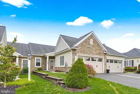 636 Lititz Reserve Ln, Lititz, PA 17543