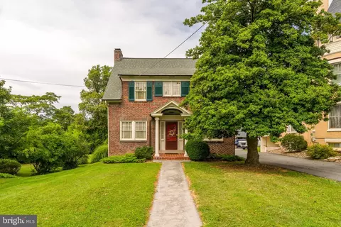 131 W Main St, Mountville, PA 17554