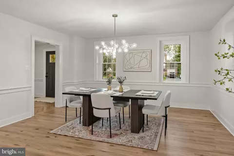 Dining - 110 E Pine St, Ephrata, PA 17522 photo 3 of 5