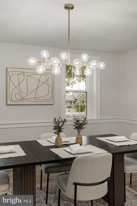Dining - 110 E Pine St, Ephrata, PA 17522 photo 4 of 5