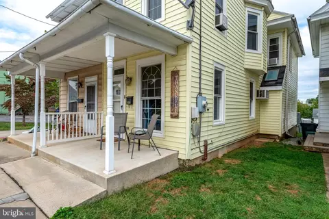 308 Washington Ave, Ephrata, PA 17522