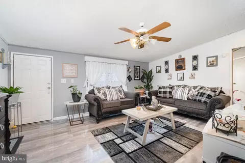 90 Penn Valley Vlg, Lititz, PA 17543 photo 7