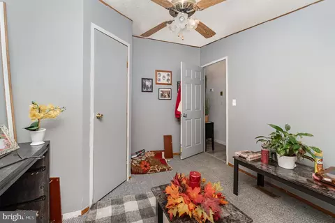 90 Penn Valley Vlg, Lititz, PA 17543 photo 19