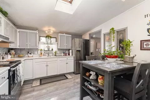 90 Penn Valley Vlg, Lititz, PA 17543 photo 9