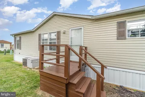 90 Penn Valley Vlg, Lititz, PA 17543 photo 23
