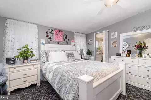 90 Penn Valley Vlg, Lititz, PA 17543 photo 14