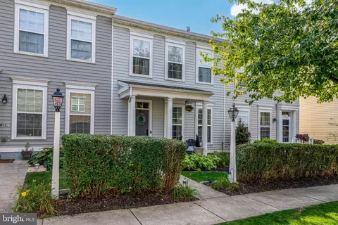209 Keinath St, Mount Joy, PA 17552