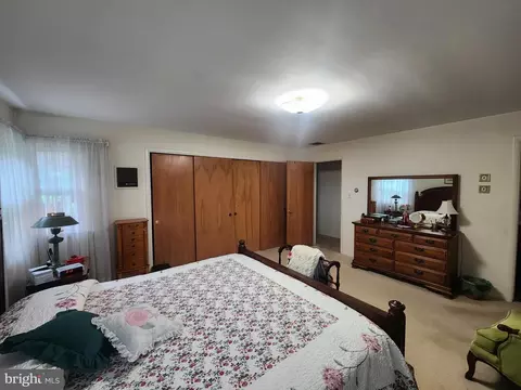 Bedroom - 1680 Clear Spring Rd, Mount Joy, PA 17552 photo 4 of 4