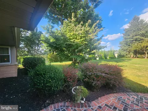 Exterior - 1680 Clear Spring Rd, Mount Joy, PA 17552 photo 12 of 17