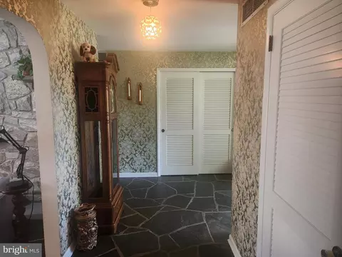 Entry Way - 1680 Clear Spring Rd, Mount Joy, PA 17552 photo 7 of 12