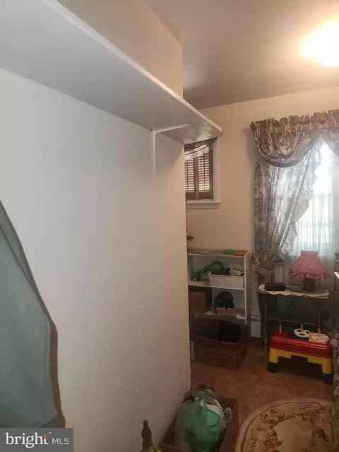 Entry Way - 1680 Clear Spring Rd, Mount Joy, PA 17552 photo 8 of 12