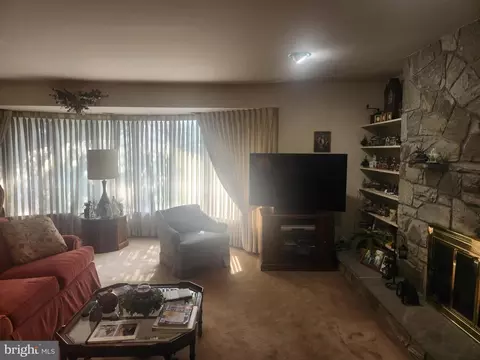 Living - 1680 Clear Spring Rd, Mount Joy, PA 17552 photo 3 of 5