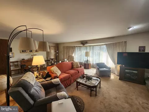 Living - 1680 Clear Spring Rd, Mount Joy, PA 17552 photo 4 of 5