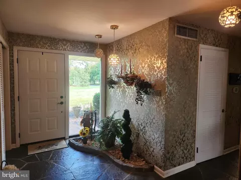 Entry Way - 1680 Clear Spring Rd, Mount Joy, PA 17552 photo 5 of 12