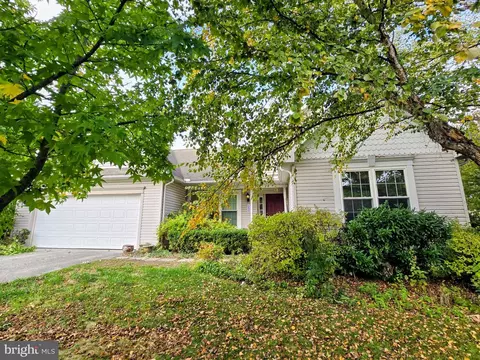 150 Marlton Ln, Quarryville, PA 17566