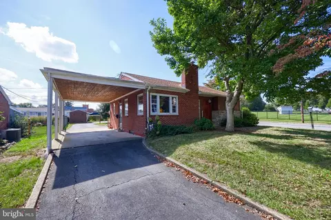 1006 Central Ave, Columbia, PA 17512