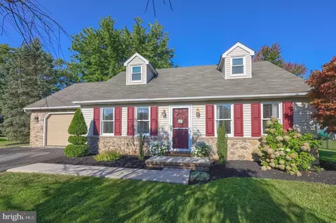 1276 Martin St, East Earl, PA 17519