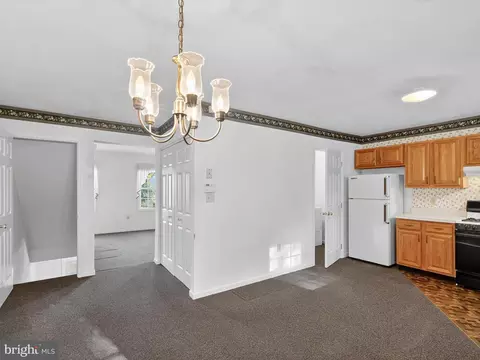 Entry Way - 427 Crosswinds Dr, Lititz, PA 17543 photo 4 of 5