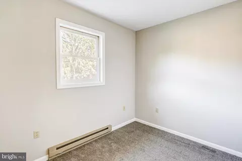230 Hickory Dr, Lititz, PA 17543 photo 33