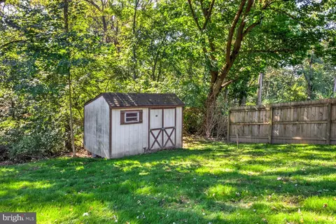 230 Hickory Dr, Lititz, PA 17543 photo 12