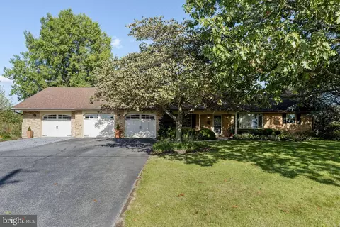 Exterior - 671 Snyder Hill Rd, Lititz, PA 17543 photo 1 of 11