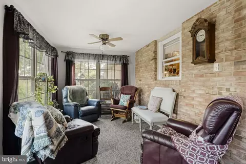 Exterior - 671 Snyder Hill Rd, Lititz, PA 17543 photo 10 of 11
