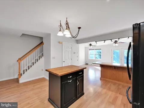 70 Pebble Creek Dr, Lititz, PA 17543 photo 10