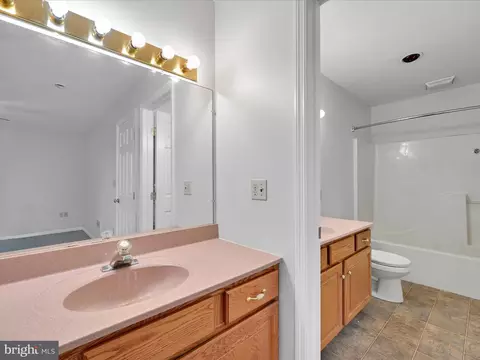 70 Pebble Creek Dr, Lititz, PA 17543 photo 17