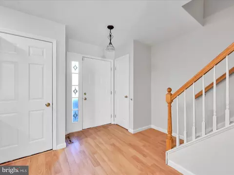 70 Pebble Creek Dr, Lititz, PA 17543 photo 2
