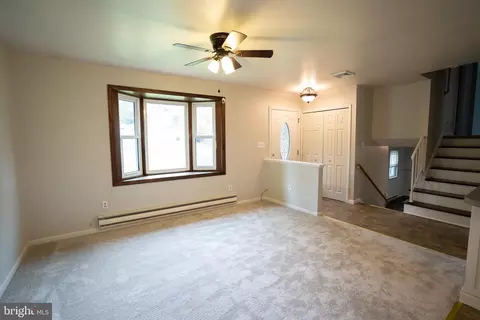8 Sherri Ln, Lititz, PA 17543 photo 12